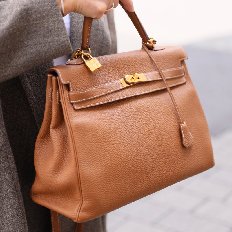 Hermes Kelly 35 Retourne Togo Leder Gold Hardware Gold