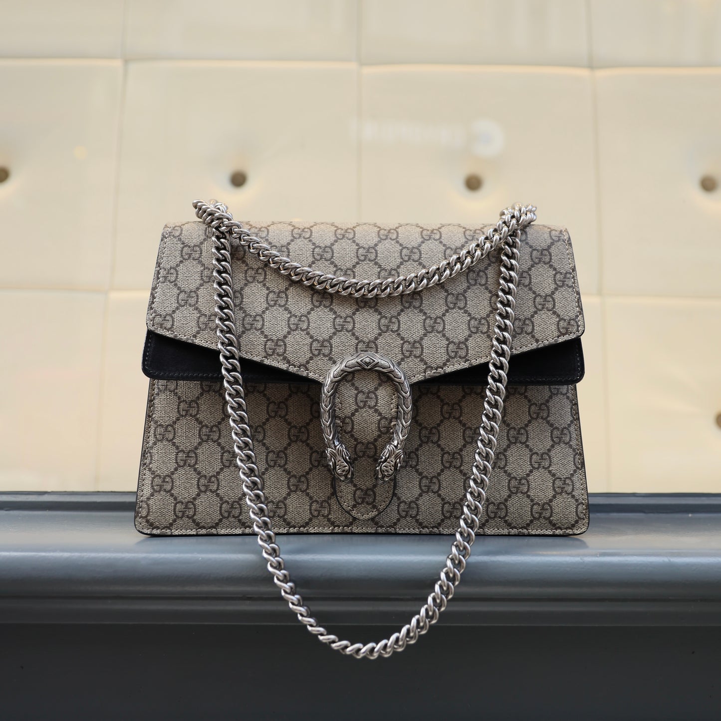 Gucci Beige GG Supreme Canvas Medium Dionysus Shoulder Bag