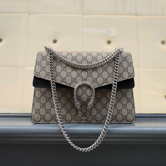Gucci Beige GG Supreme Canvas Medium Dionysus Shoulder Bag